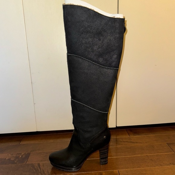UGG Over The Knee Boots In Black Leather And Suede - Picture 9 of 16